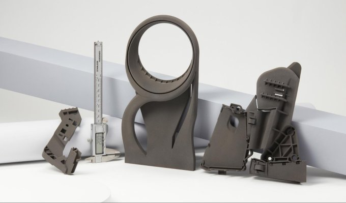 SLS 3D tisk v automobilovém průmyslu je klíčem k sériové výrobě.